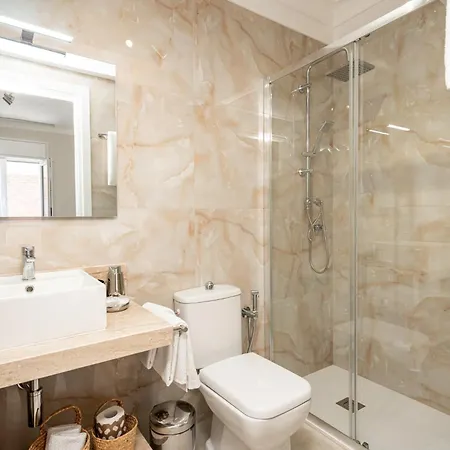 Elegance Calasetta's بيت ضيافة 3*